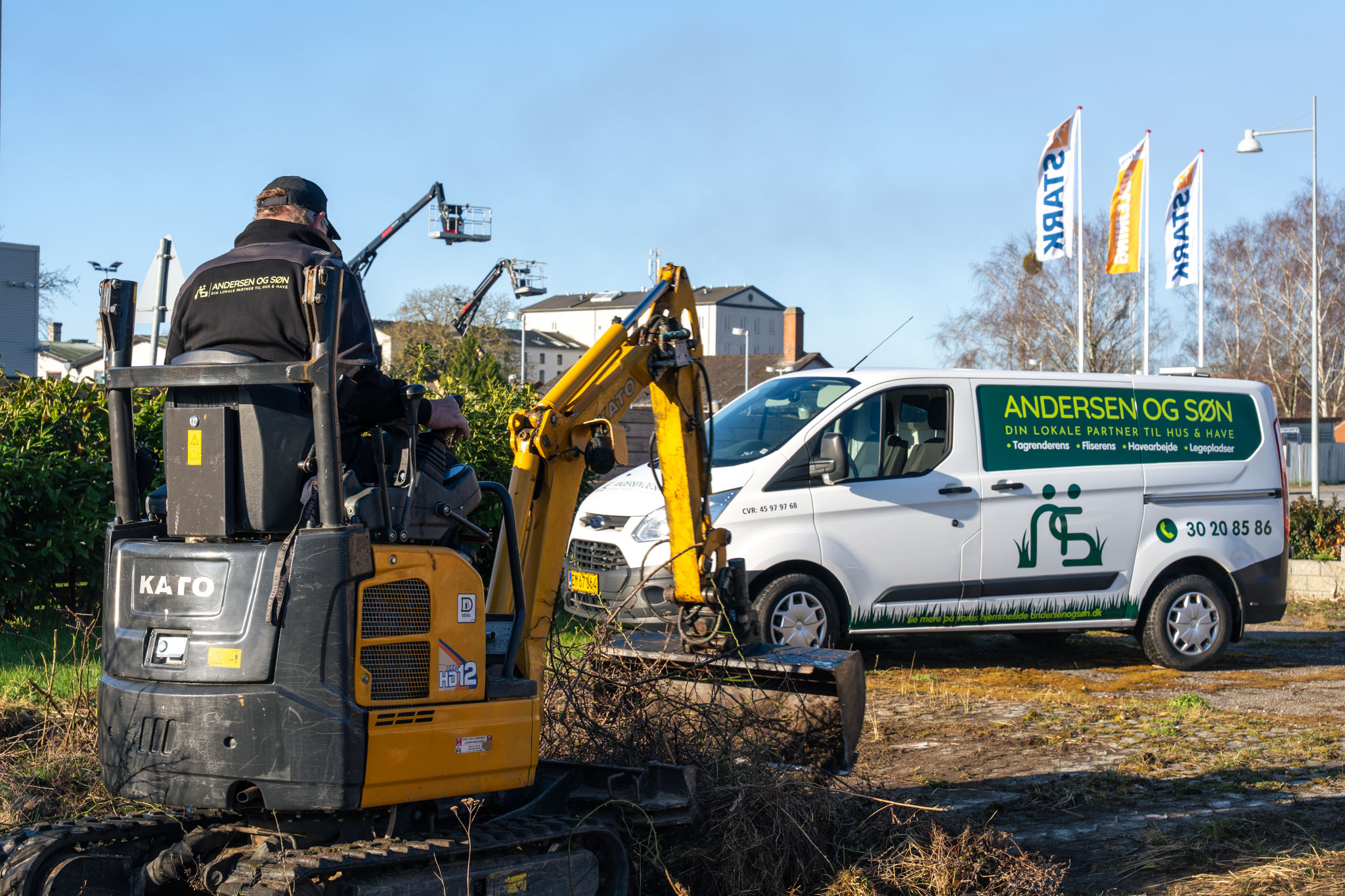 Erhverv og boligforeninger i Faxe Ladeplads — Andersen og Søn